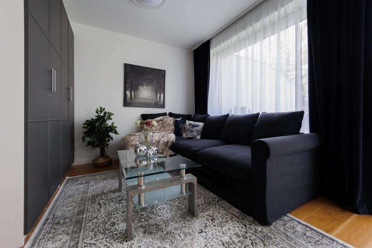Villa Bauhaus Penthouse Wellness Apartman Шіофок Екстер'єр фото